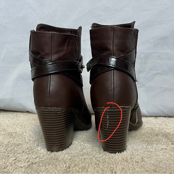 Lightly Used “Cushion Walk” Modern Chocolate Booties with High Heels - Picture 3 of 5